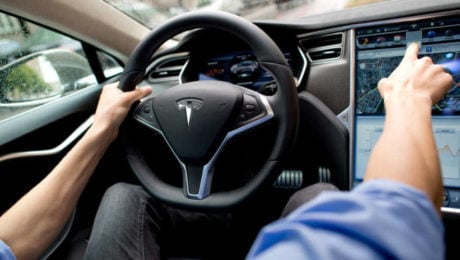 Tesla a Spotify