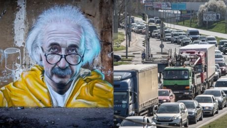 Einstein, dopravná kolóna