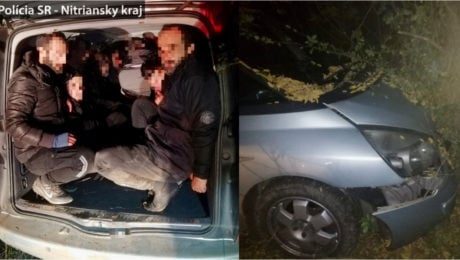 migranti v aute, narazene auto