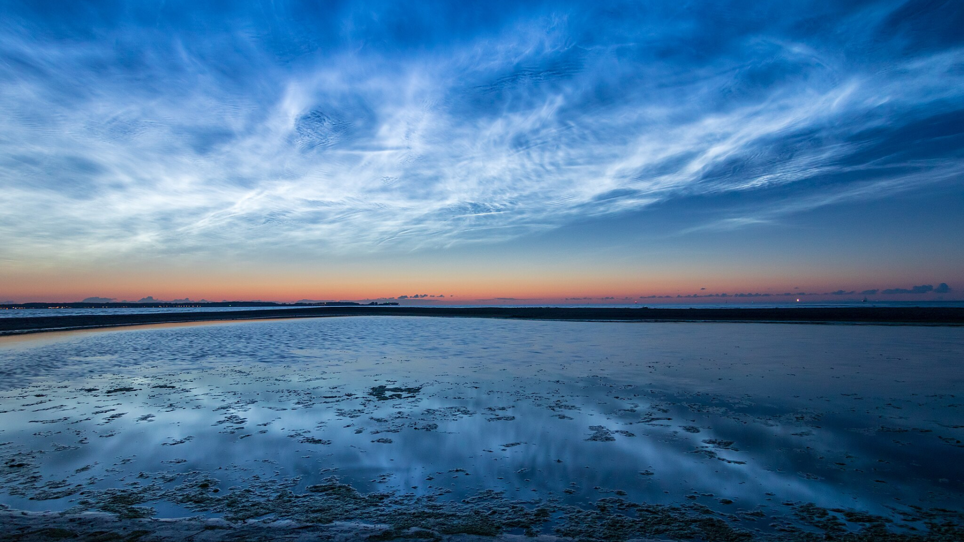 noctilucent clouds