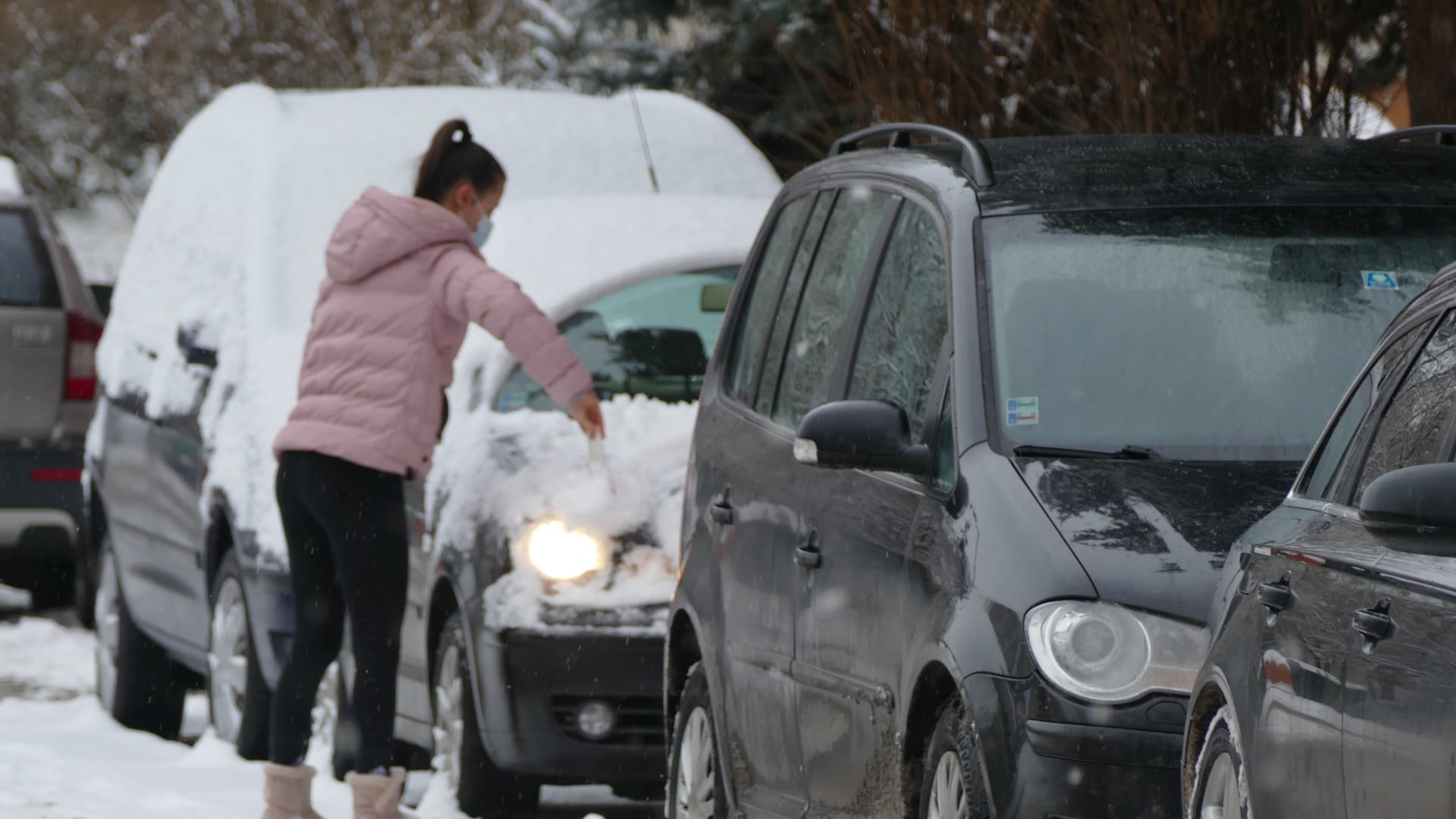 SR Žilina zima sneženie sneh ZAX Na snímke odhŕňanie snehu po snežení