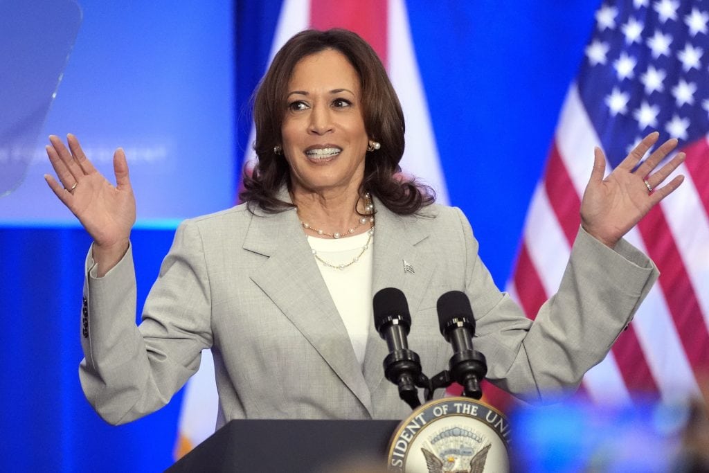 Biden nebude kandidovať, Kamala Harris sa bude uchádzať o post kandidáta na prezidenta USA za demokratov.