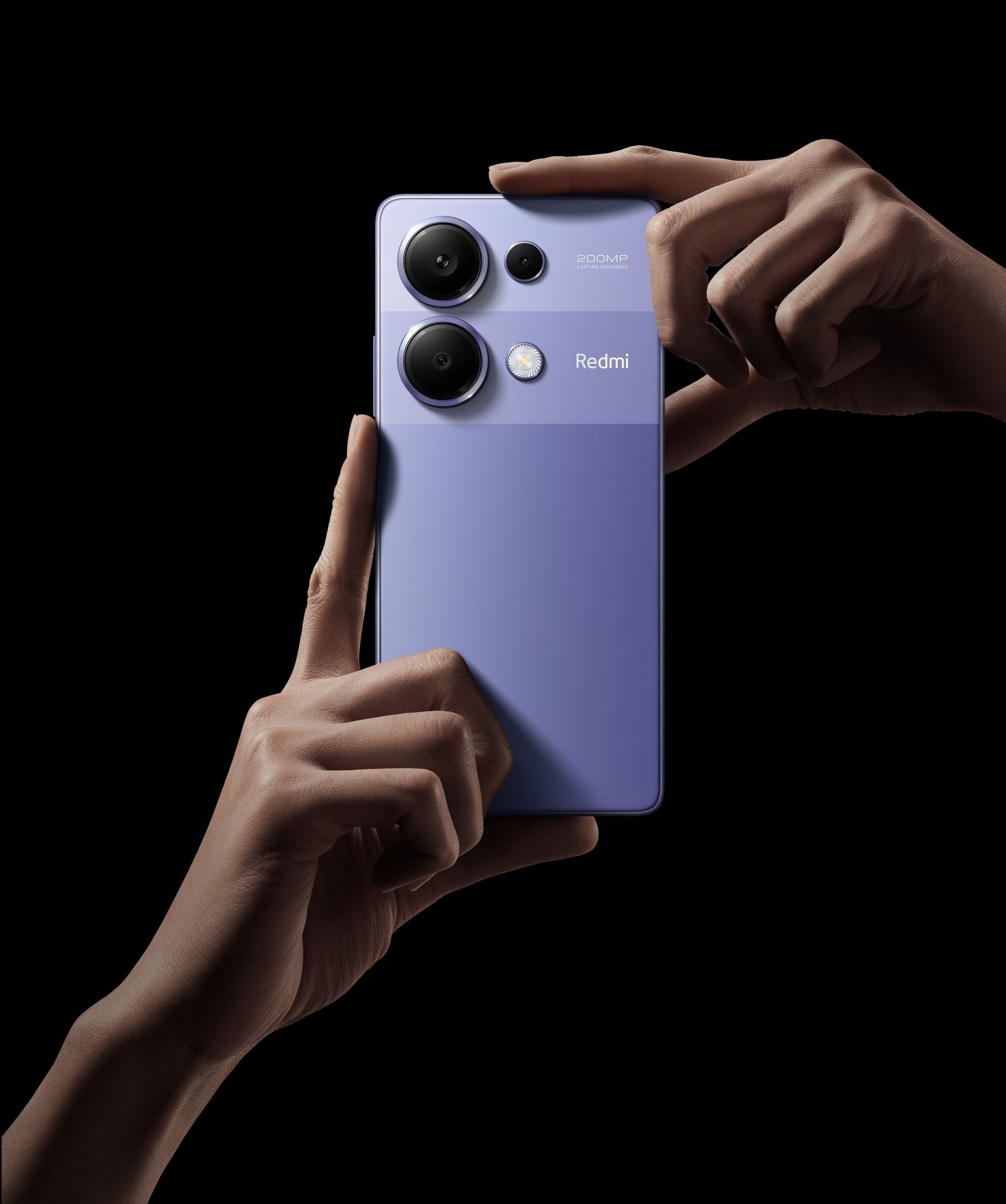 Redmi Note 13 Pro-purple-handheld