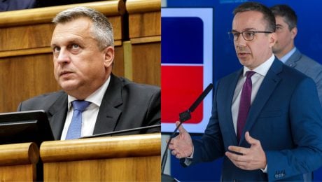 Andrej Danko v parlamente a Erik Tomáš na tlačovej konferencii.