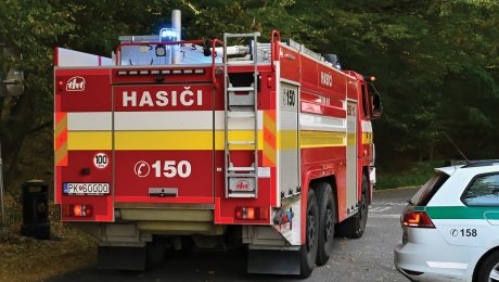 Hasiči a policajti