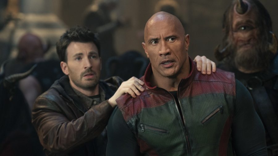 RED ONE_foto_1_Chris_Evans_Dwayne_Johnson