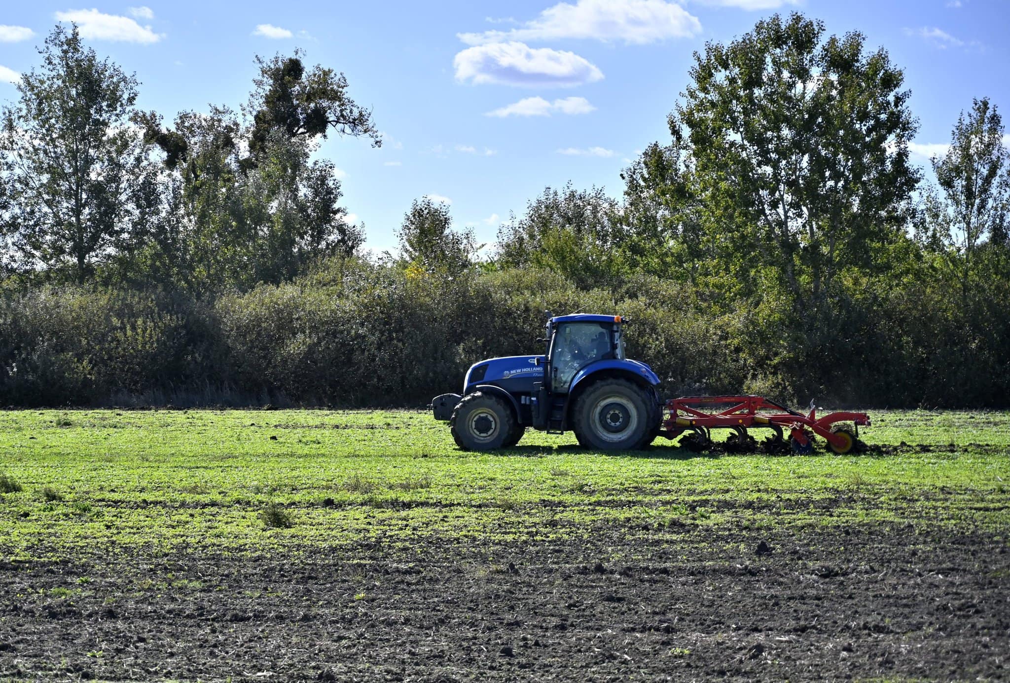 Traktor_pole_prace_002079151