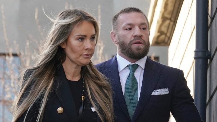 AKTUÁLNE: MMA zápasník Conor McGregor je vinný. Za čin zaplatí tisíce