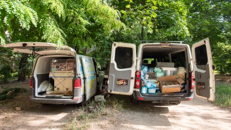 Humanitárna pomoc pre Chersonskú pôrodnicu, spolu s Operace Kyseláč